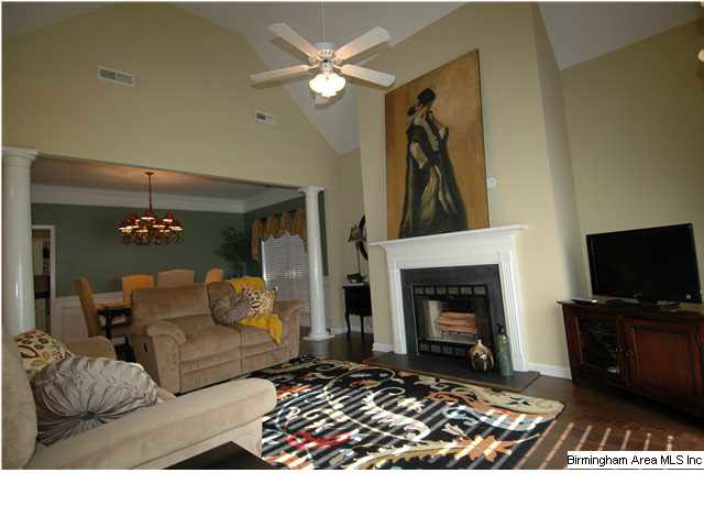 104 Amanda Place Pelham, AL 35124 - Photo 5 of 32