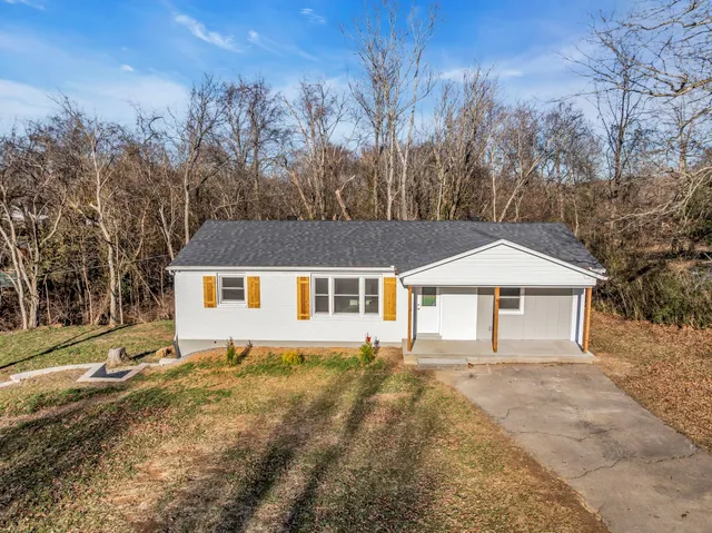 $449,000 | 1034 Taylortown Road, White Bluff, TN 37187