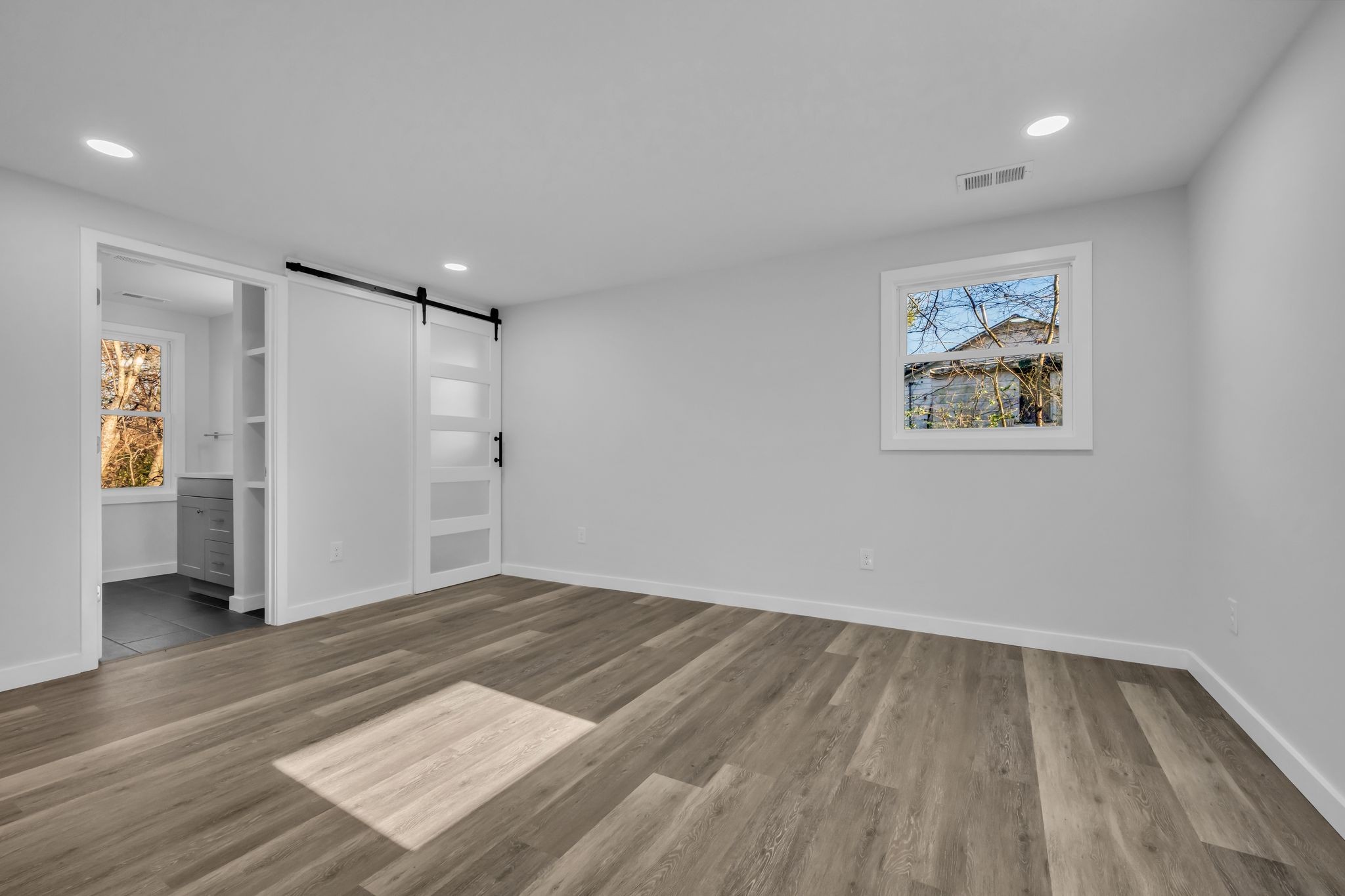 1034 Taylortown Road White Bluff, TN 37187 - Photo 16 of 43