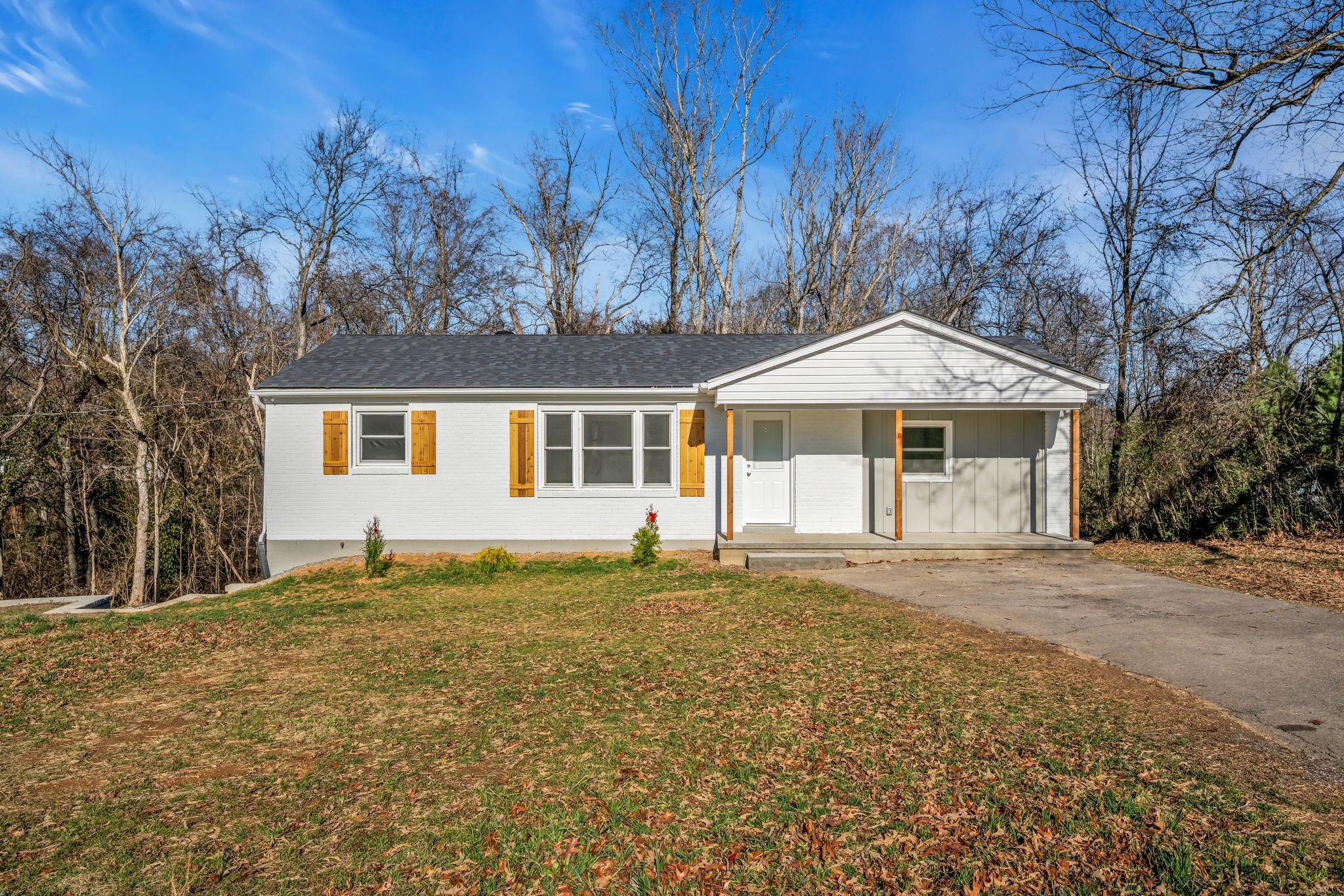 1034 Taylortown Road White Bluff, TN 37187 - Photo 5 of 43