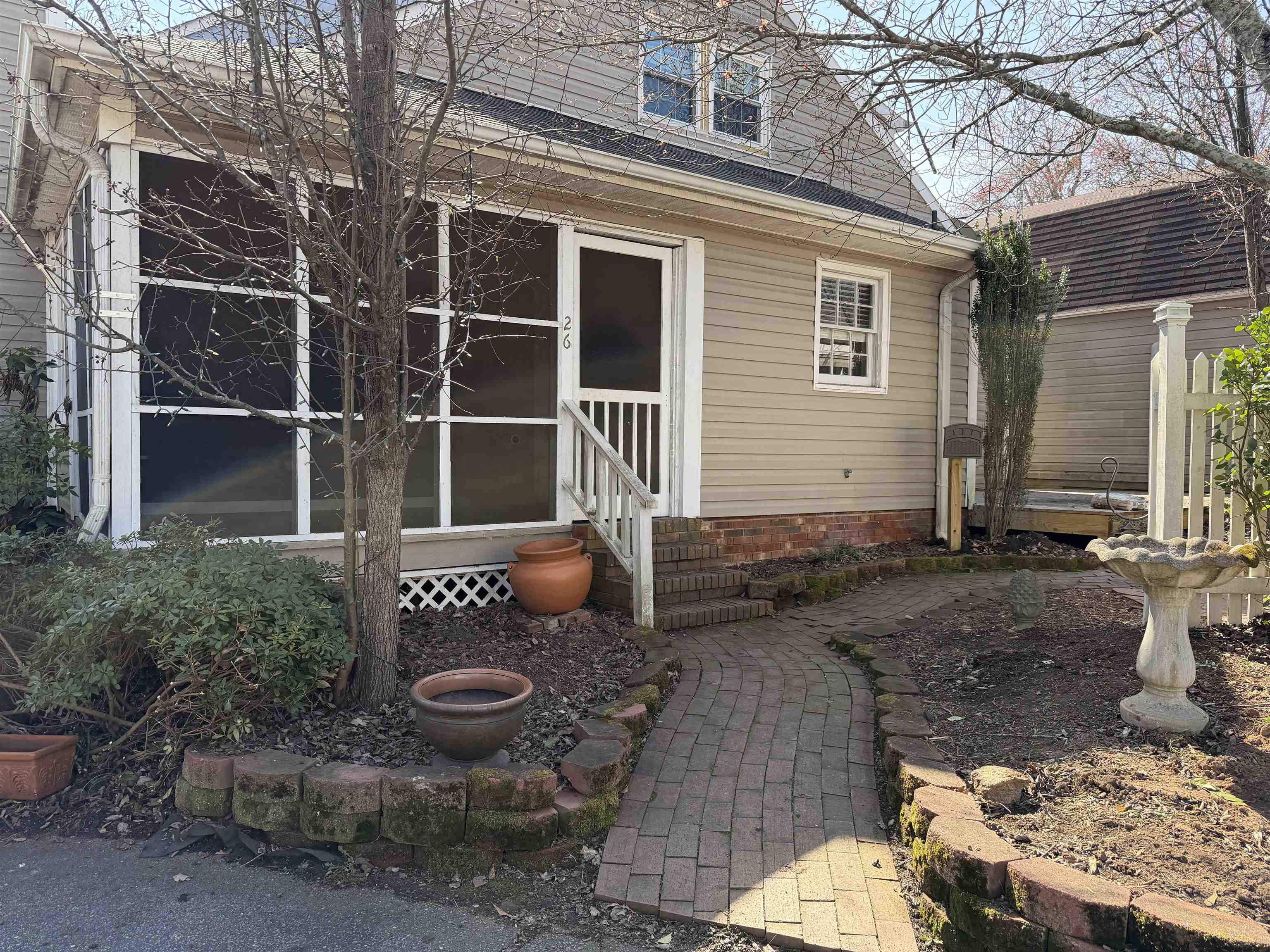 26 Hidden Springs Road Spartanburg, SC 29302 - Photo 2 of 15