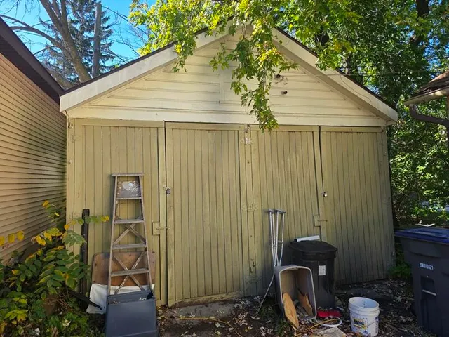 $124,900 | 1212 North 12th Street, Unit 1212A, Sheboygan, WI 53081