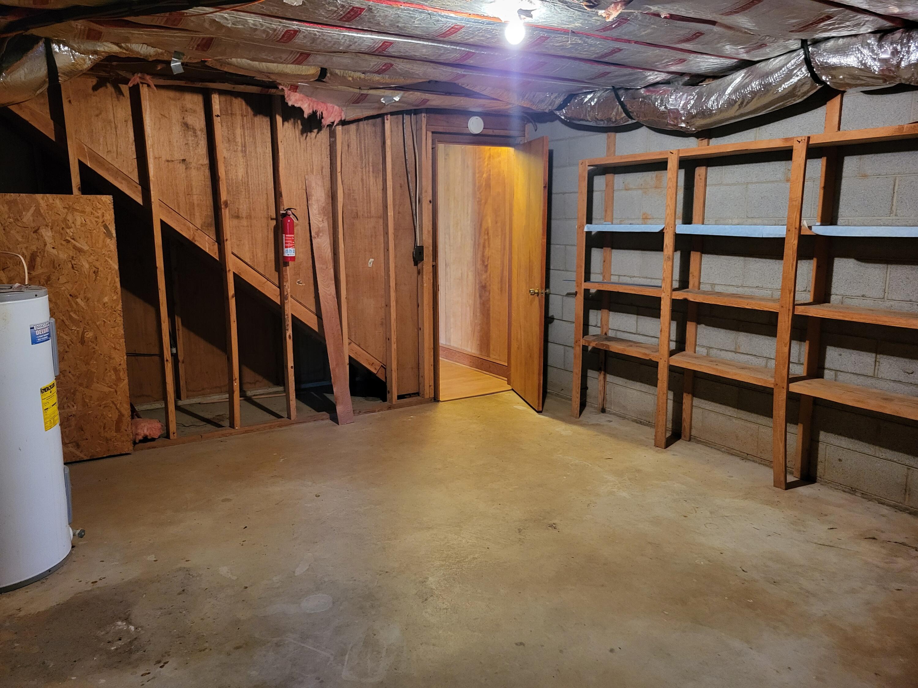 821 Long Horne Road Union Hall, VA 24176 - Photo 20 of 25 20241125_130221