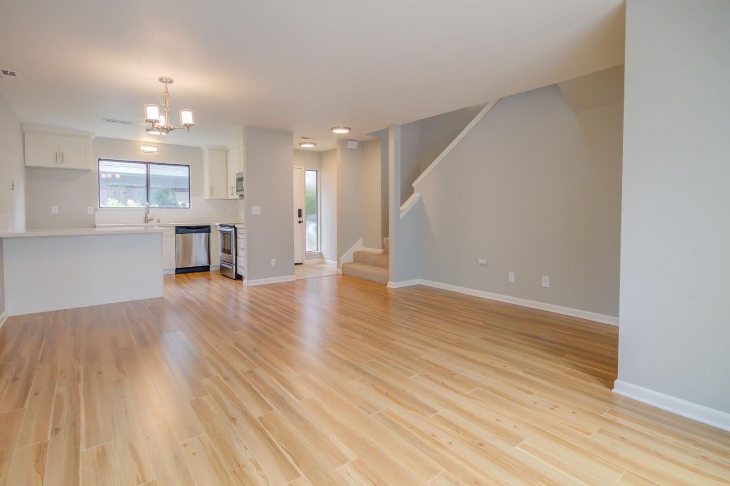 1200 Capitola Road, Unit 15 Santa Cruz, CA 95062 - Photo 1 of 17 Gallery Image 1