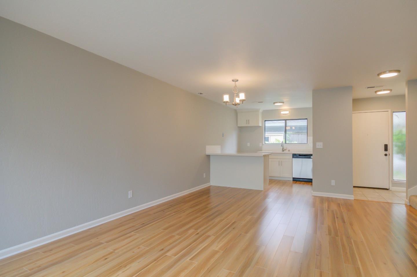 1200 Capitola Road, Unit 15 Santa Cruz, CA 95062 - Photo 3 of 17 Gallery Image 3