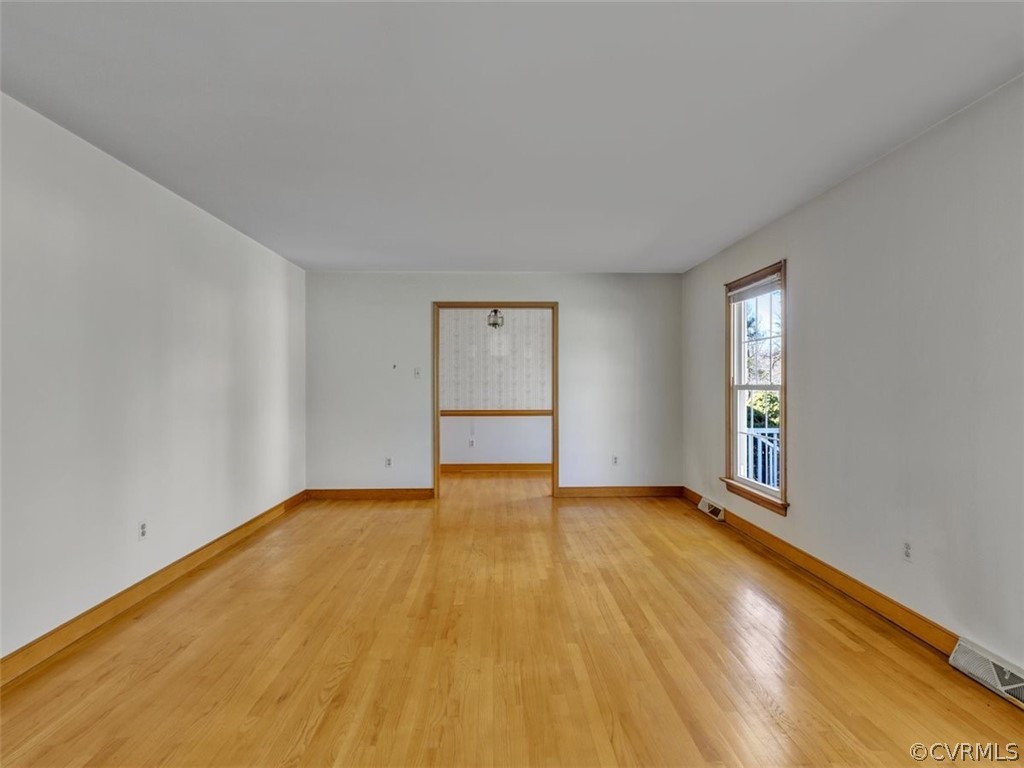 9701 Alfaree Road Richmond, VA 23237 - Photo 7 of 27 Living room
