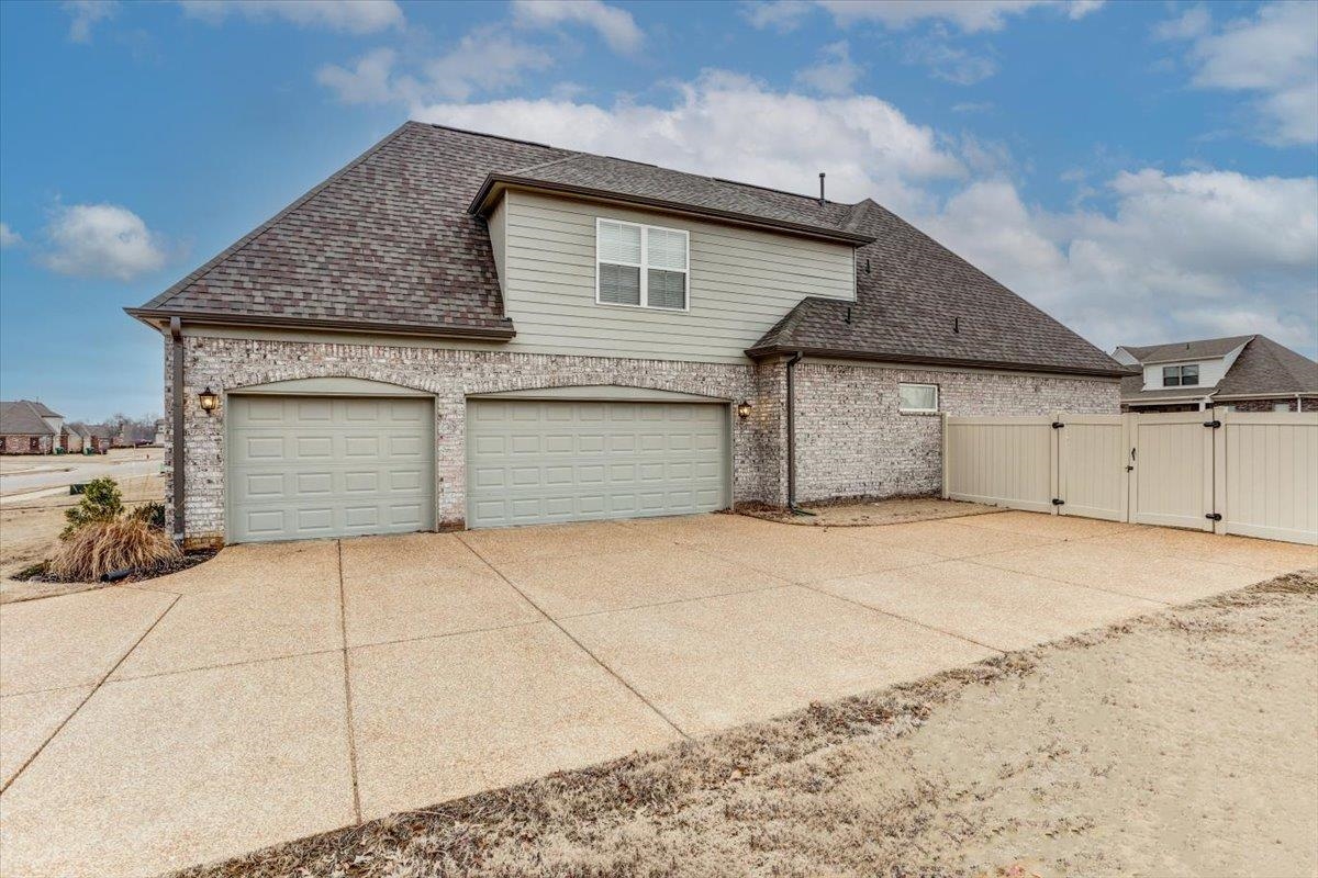 810 Mebane Road Oakland, TN 38060 - Photo 2 of 27