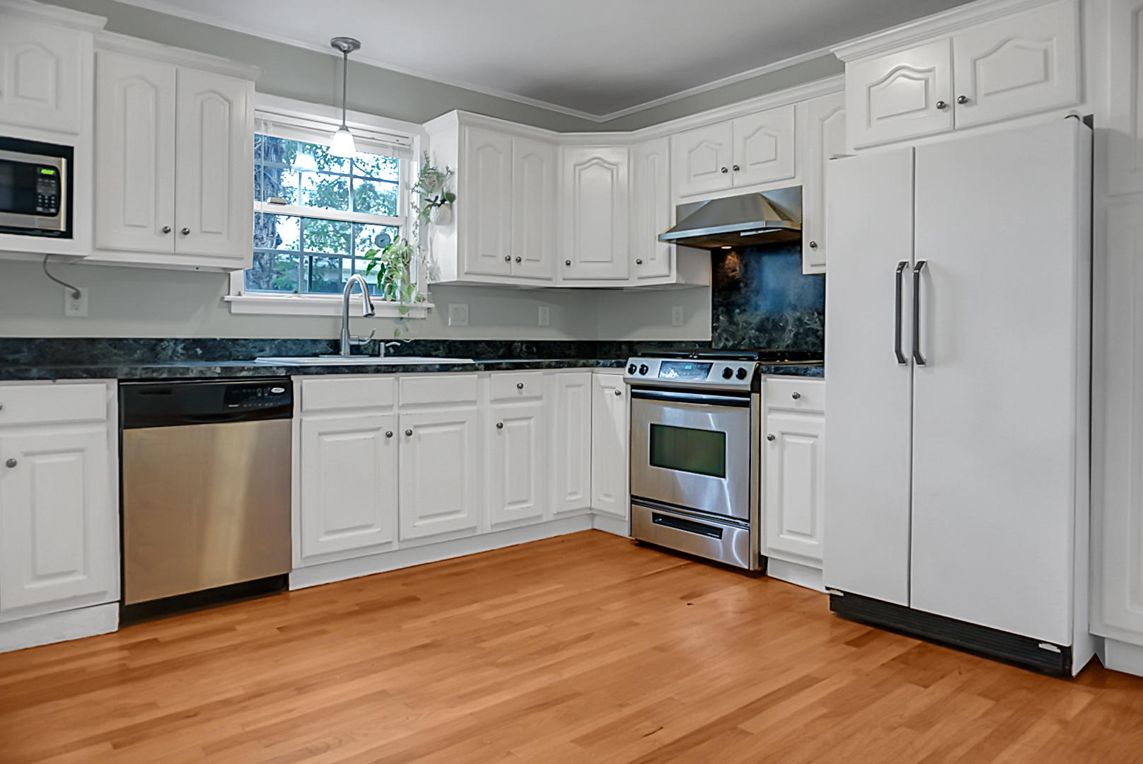 1724 Pinecrest Road Charleston, SC 29407 - Photo 13 of 41 DSC03416