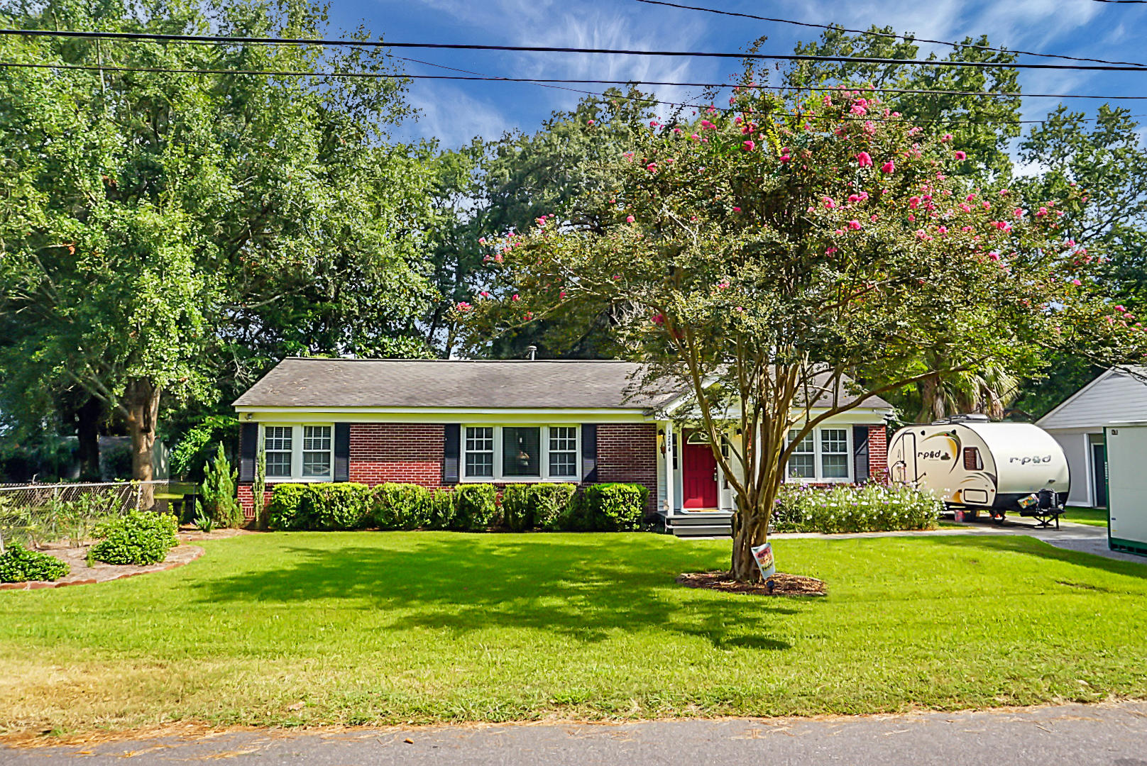 1724 Pinecrest Road Charleston, SC 29407 - Photo 3 of 41 DSC03368a