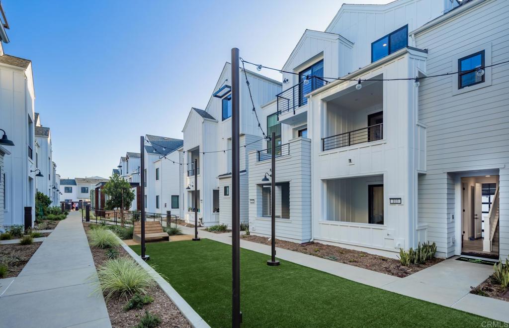 1403 Anacona Place, Unit 103 Encinitas, CA 92024 - Photo 27 of 31