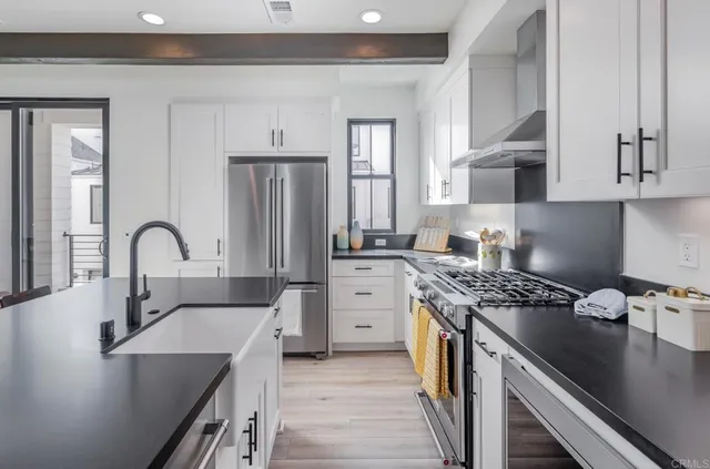 $1,599,000 | 1403 Anacona Place, Unit 103, Encinitas, CA 92024