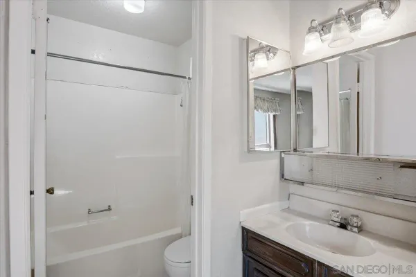 $820,000 | 3711 Racine Road, San Diego, CA 92115