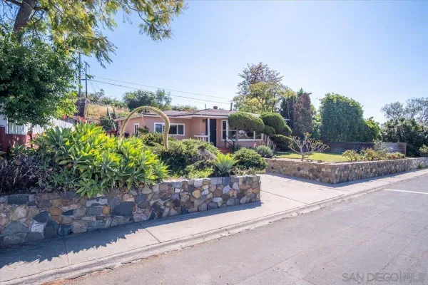 $820,000 | 3711 Racine Road, San Diego, CA 92115