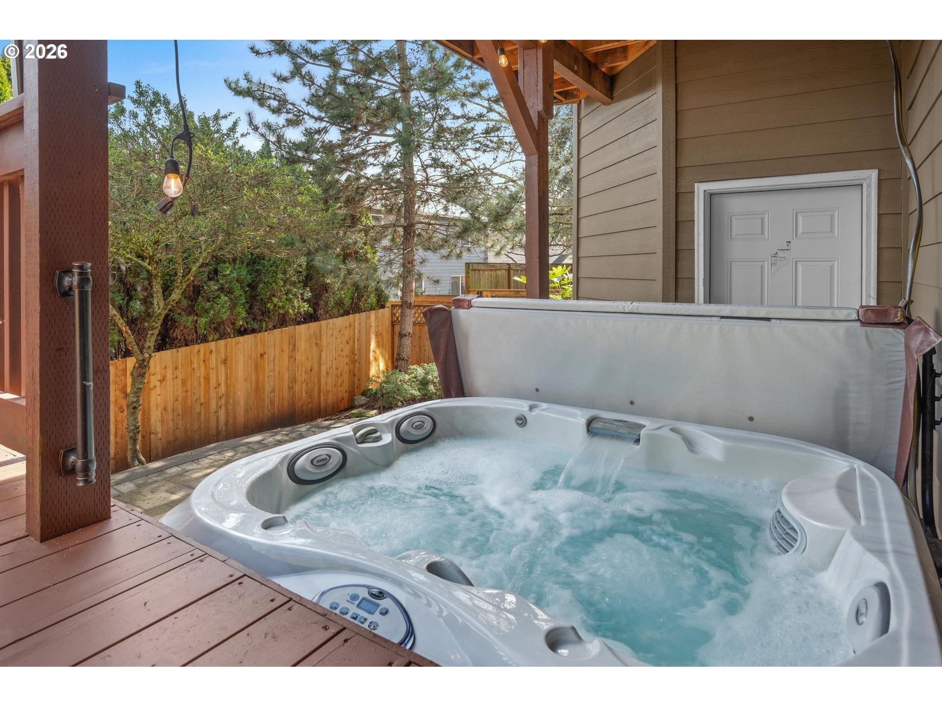 13650 Southwest 124th Avenue Portland, OR 97223 - Photo 41 of 48 Hot Tub