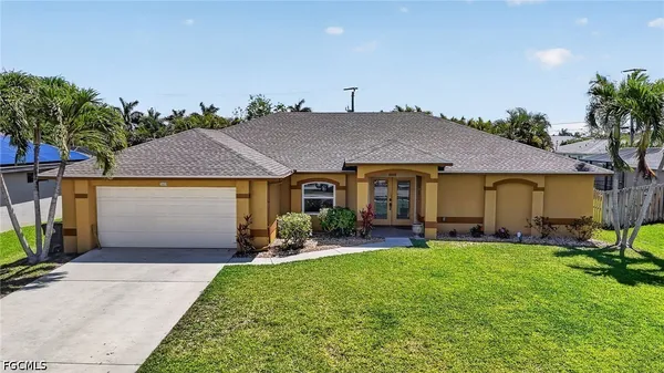 $475,000 | 3809 Agualinda Boulevard, Cape Coral, FL 33914