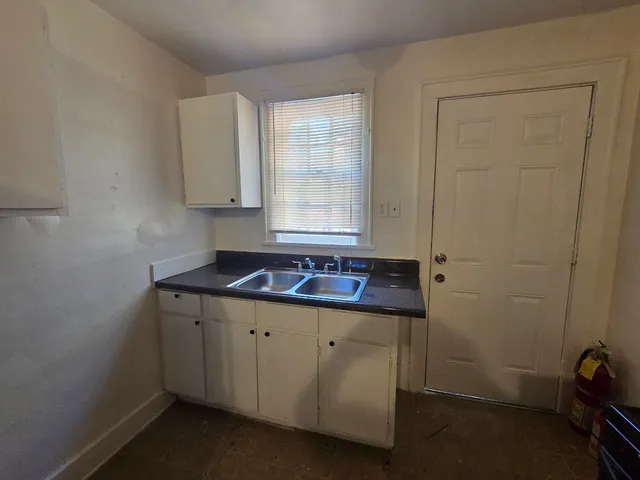 $550 | 1374 Rayner Street, Memphis, TN 38106