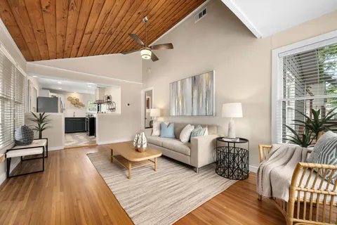 $490,000 | 5517 Avenue G, Unit A, Austin, TX 78751