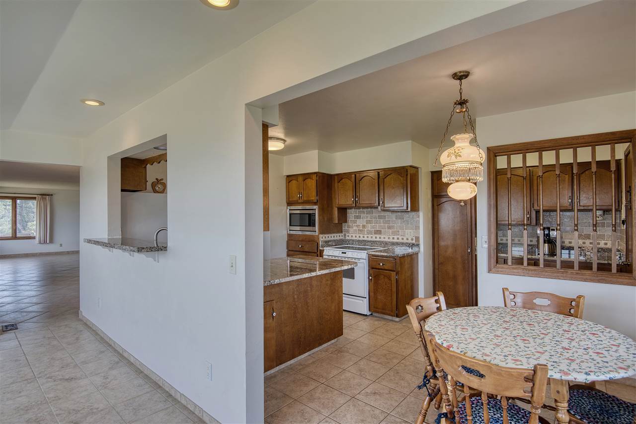 10229 East Day Mt Spokane Road Colbert, WA 99005 - Photo 16 of 43