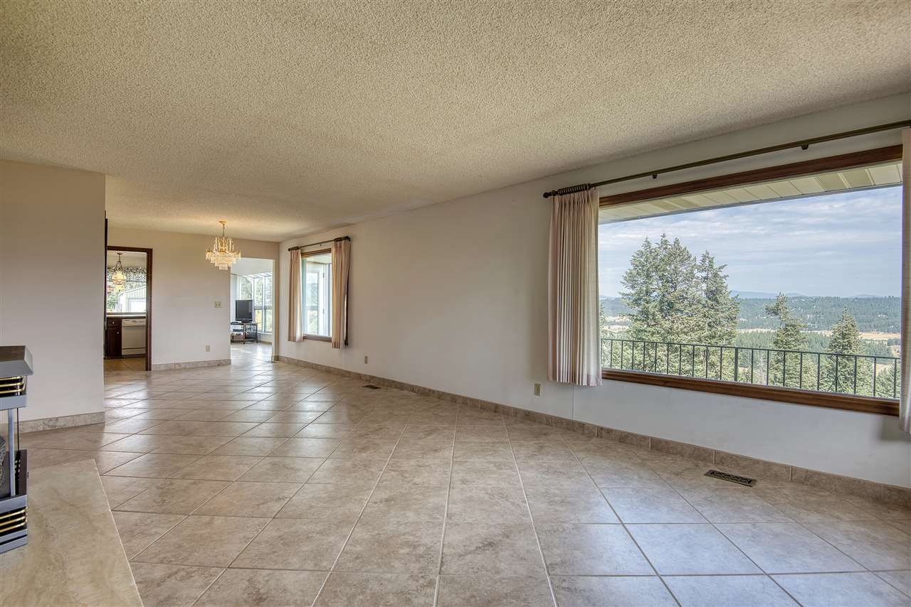 10229 East Day Mt Spokane Road Colbert, WA 99005 - Photo 19 of 43