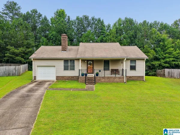 $215,000 | 1111 Poplar Circle, Moody, AL 35004