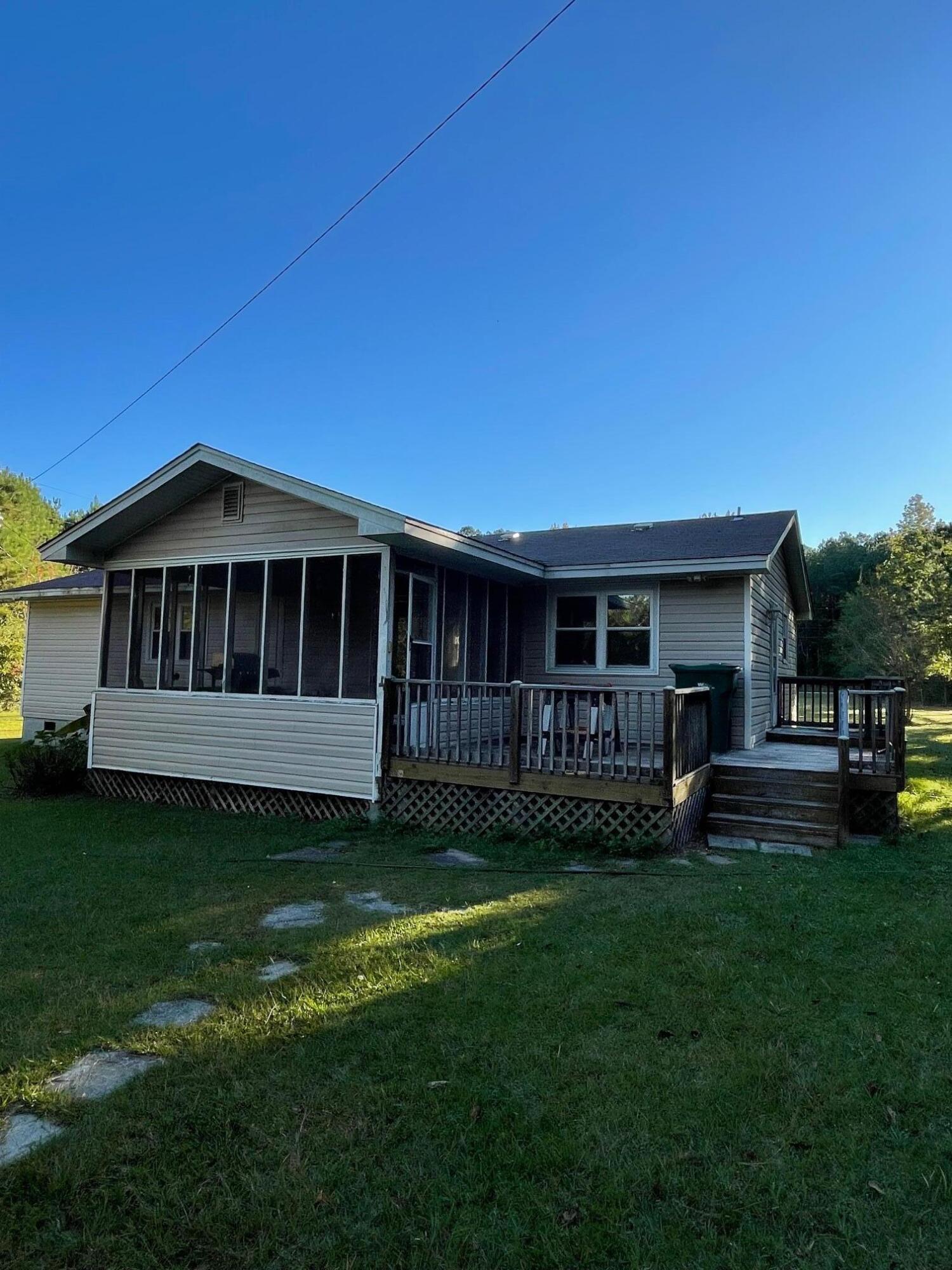 5050 Live Oak Road Dalzell, SC 29040 - Photo 3 of 15