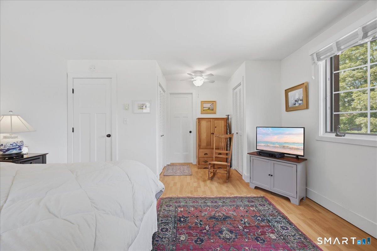 85 River Road, Unit M5 Essex, CT 06426 - Photo 20 of 35 Primary bedroom