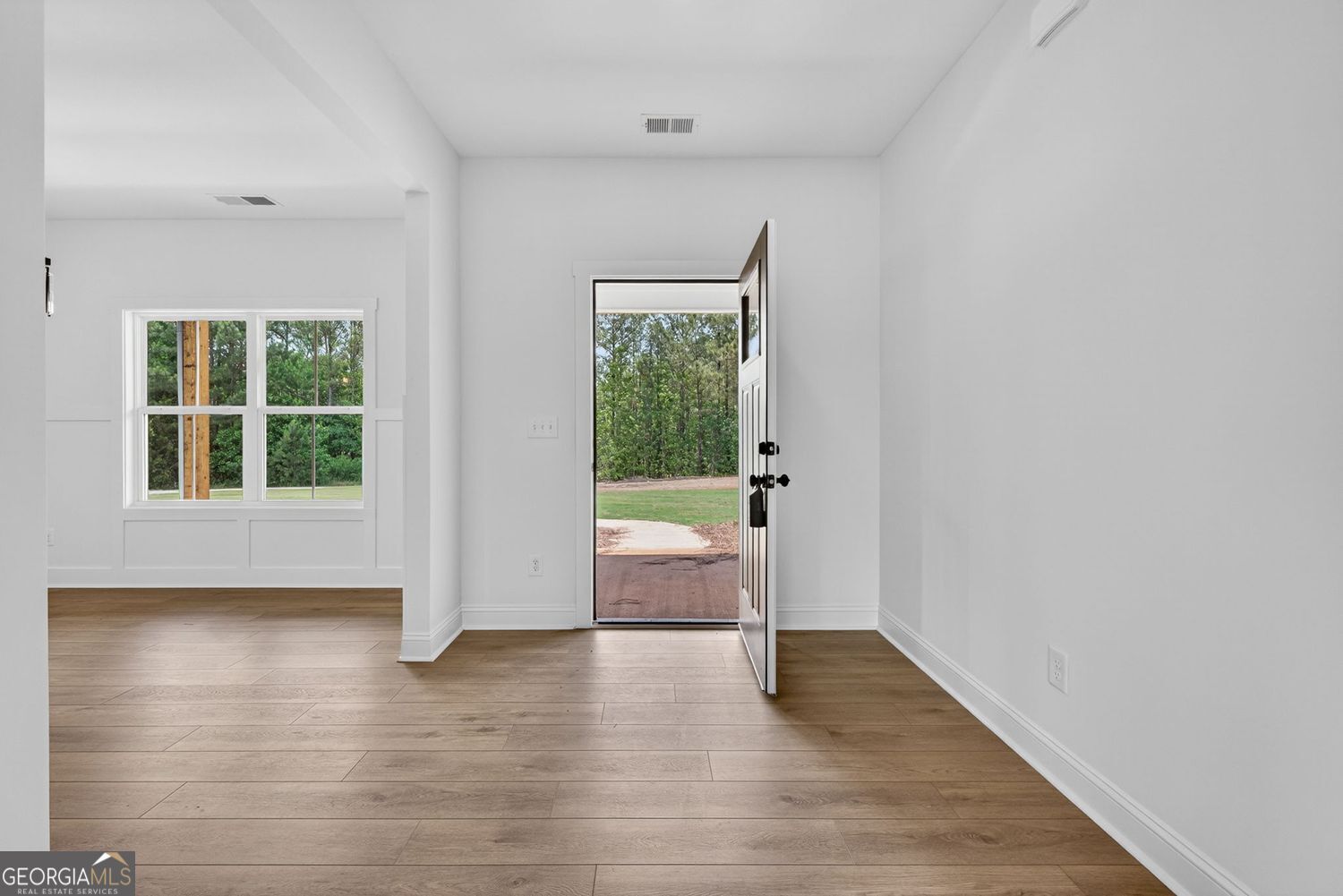 733 Pine Grove Culloden, GA 31016 - Photo 4 of 32