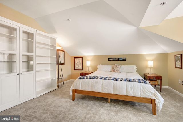 $899,000 | 610 North West Street, Unit 604, Alexandria, VA 22314