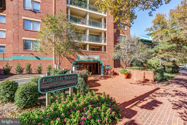 $899,000 | 610 North West Street, Unit 604, Alexandria, VA 22314