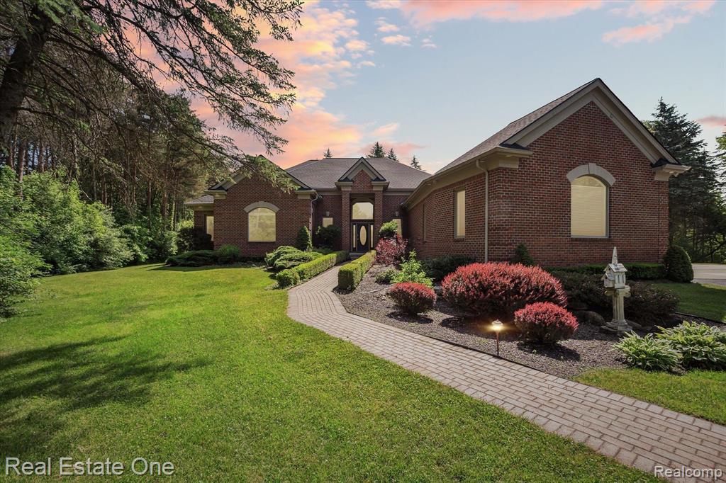 214 Gulley Road Howell, MI 48843 - Photo 1 of 69