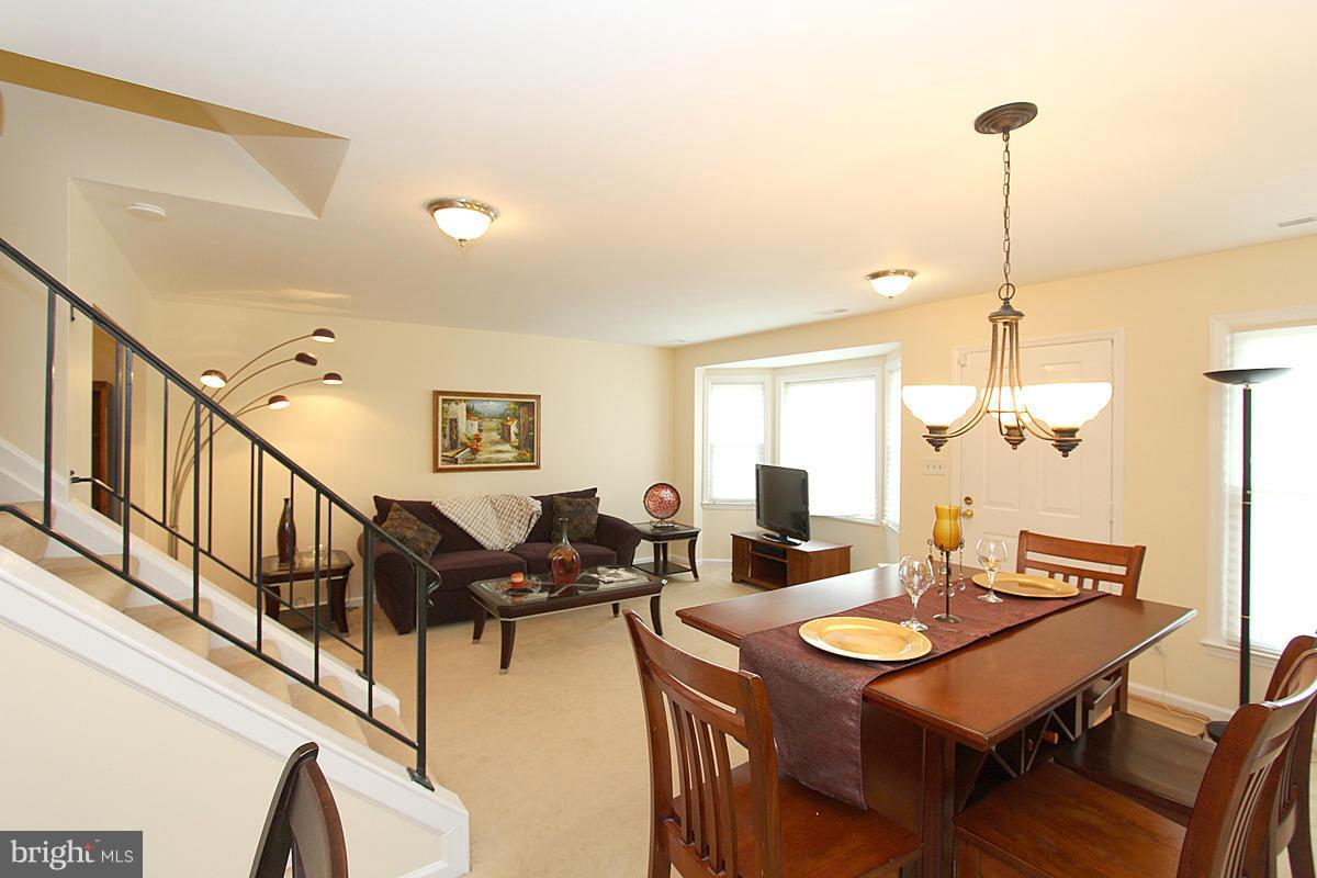 6001 Sunset Ridge Court Centreville, VA 20121 - Photo 14 of 30 Dining Room