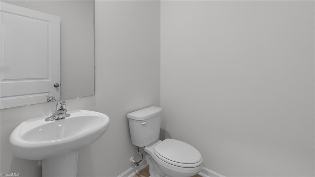 1010 Harb Drive Trinity, NC 27370 - Photo 5 of 28 *photos are of model home and are for representational purposes only.*