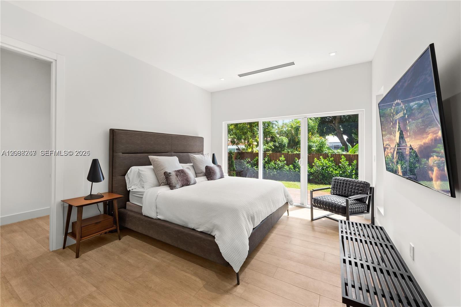 270 Southwest 29th Road Miami, FL 33129 - Photo 19 of 54 Gallery Image 19