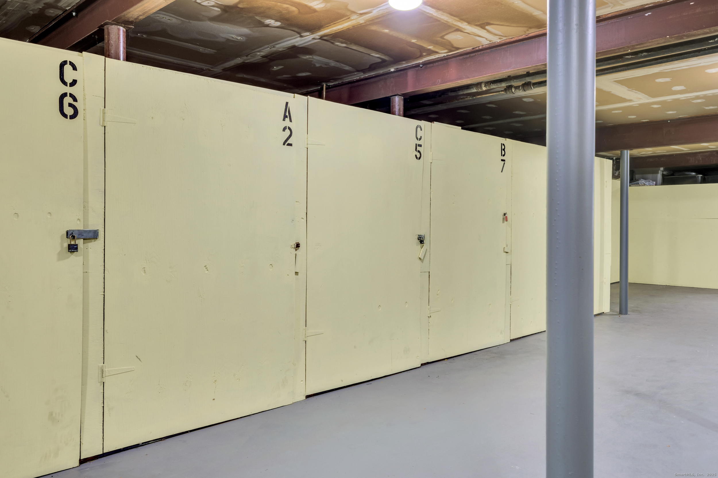 38 Rambling Brook Lane, Unit A2 Glastonbury, CT 06033 - Photo 17 of 23 a view of a refrigerator