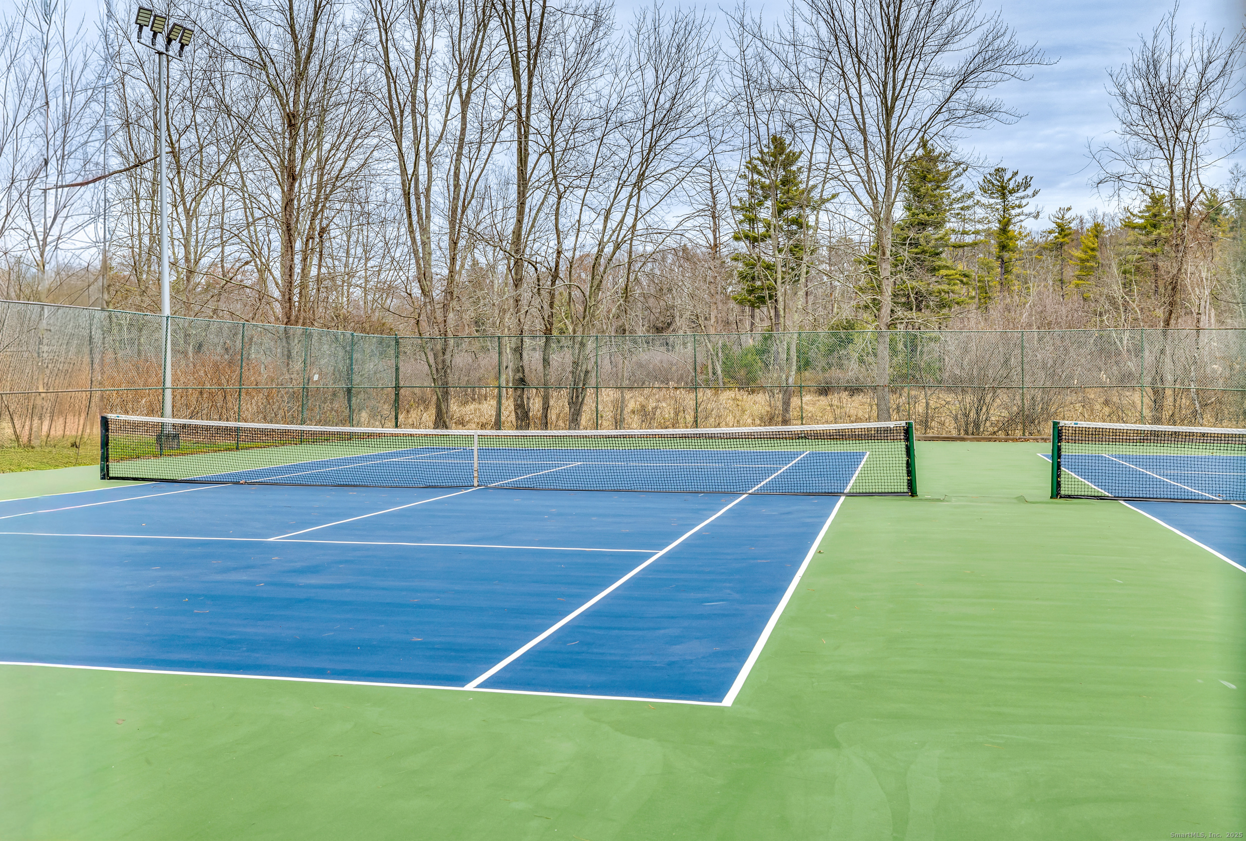 38 Rambling Brook Lane, Unit A2 Glastonbury, CT 06033 - Photo 23 of 23 a view of outdoor space
