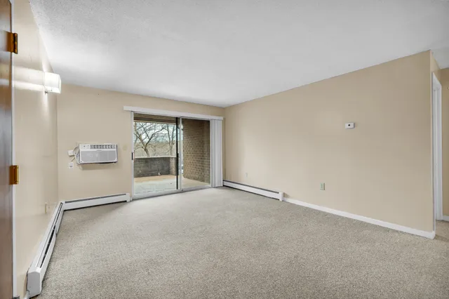 an empty room with a empty space