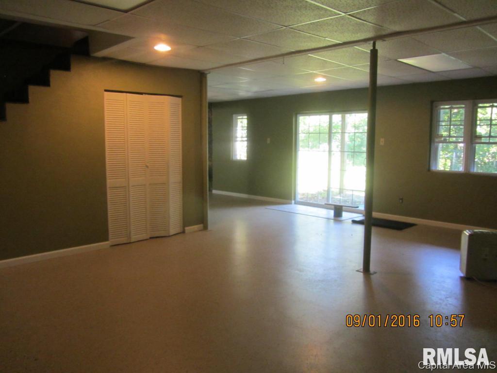 161 North Waverly Lake Road Franklin, IL 62638 - Photo 25 of 34 Gallery Image 25