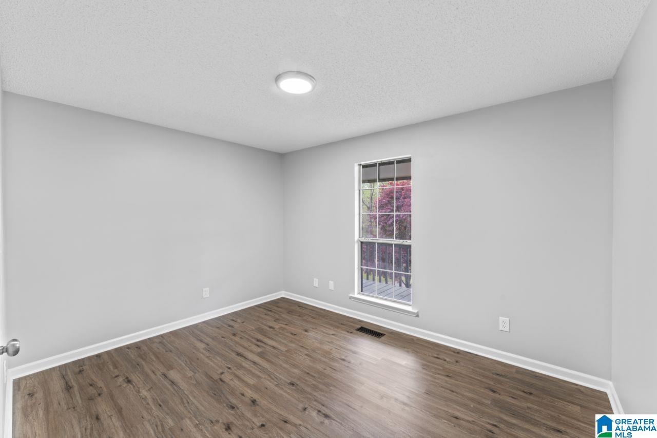 1729 Bone Dry Road Kimberly, AL 35091 - Photo 10 of 21