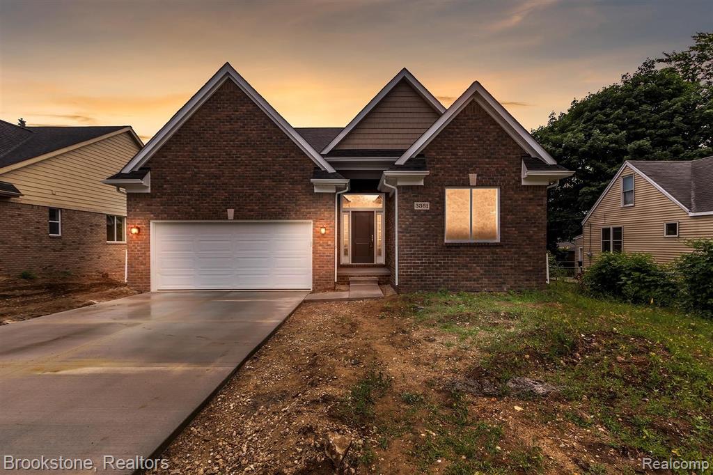 3353 Bathurst Avenue Rochester Hills, MI 48309 - Photo 1 of 8