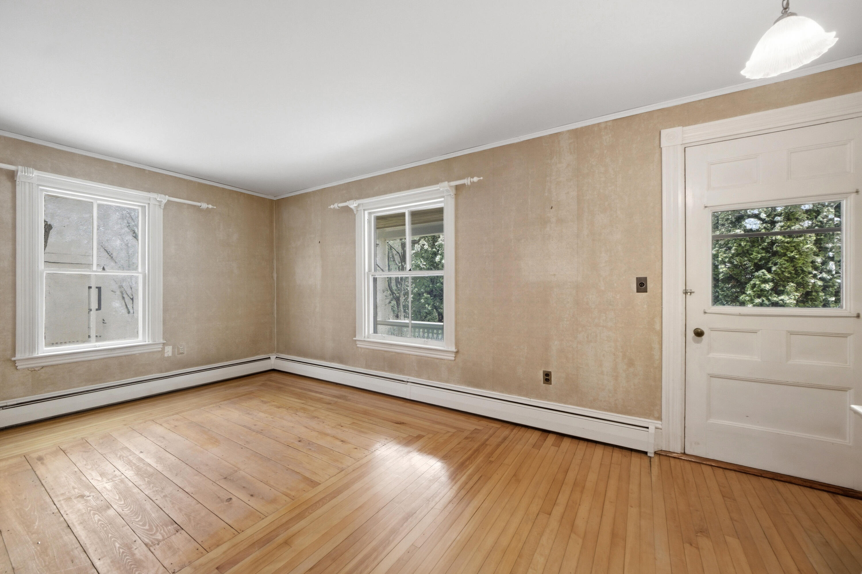 103 Chestnut Street Camden, ME 04843 - Photo 9 of 52 35- 103 Chestnut Street - Camden - JAC