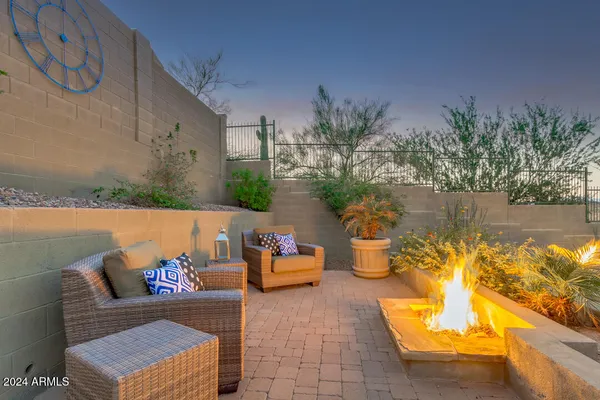 $4,000 | 3749 West Whitehawk Court, Phoenix, AZ 85086