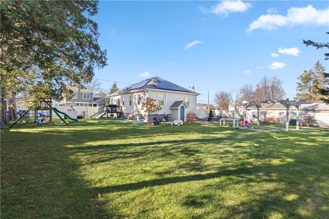 136 Windmill Street Pawtucket, RI 02860 - Photo 20 of 26