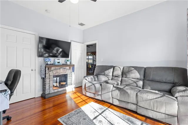 $499,900 | 136 Windmill Street, Pawtucket, RI 02860