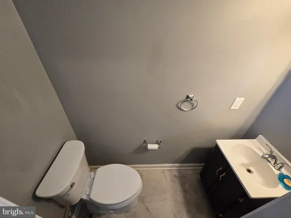 a bathroom with a toilet