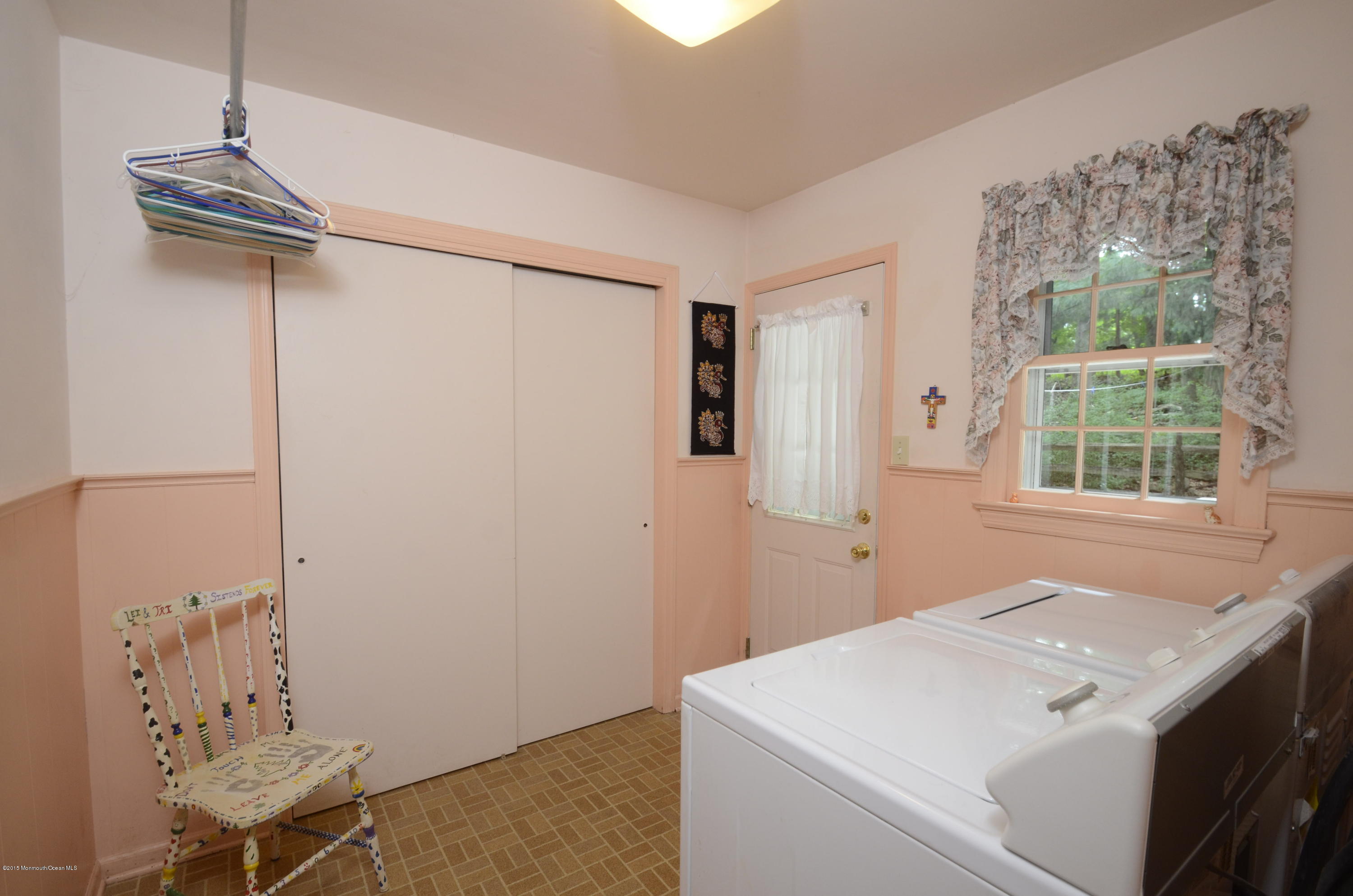 38 Wallace Road Middletown, NJ 07748 - Photo 29 of 33 _SPL9125