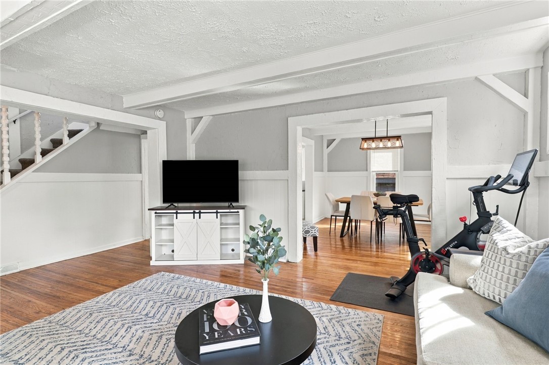 606 Madison Street East Rochester, NY 14445 - Photo 4 of 43 Gallery Image 4