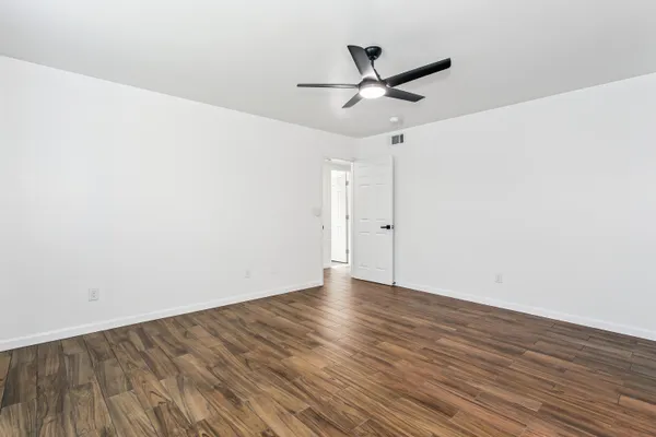 $2,800 | 470 Brian Circle, Mary Esther, FL 32569