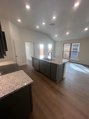 $2,050 | 3111 140th Street, Lubbock, TX 79423