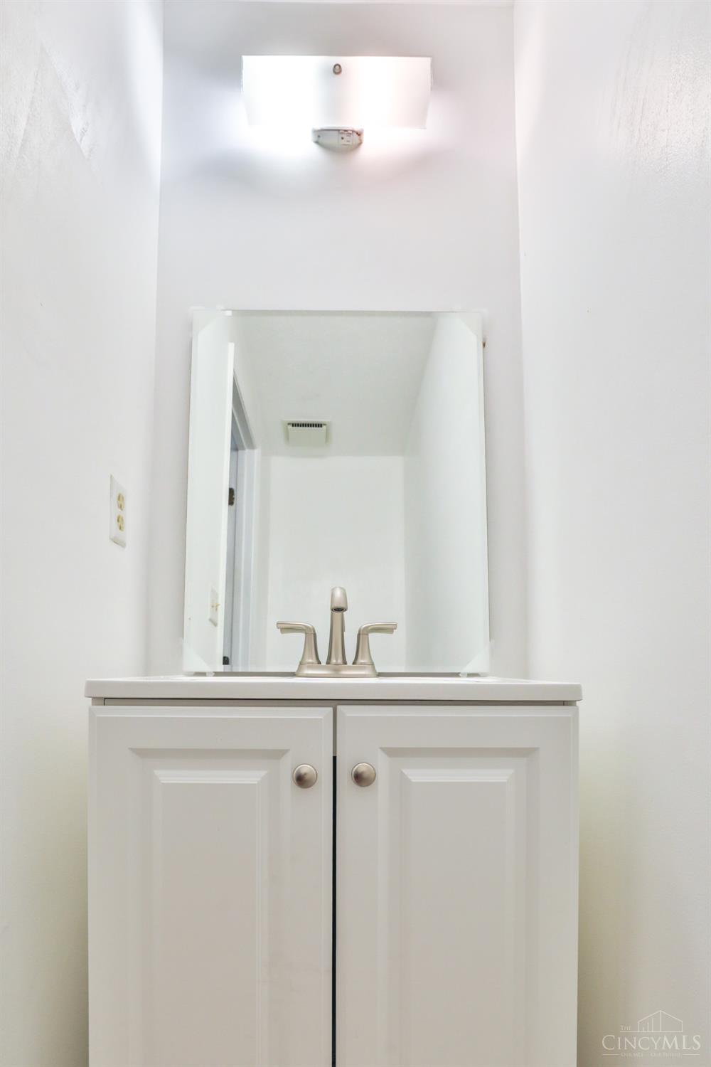 2280 Chesterfield Lane Batavia, OH 45103 - Photo 31 of 46