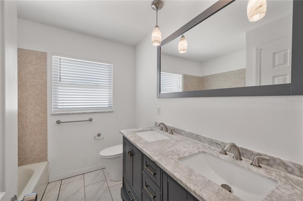 528 South Larry Circle Brandon, FL 33511 - Photo 26 of 38